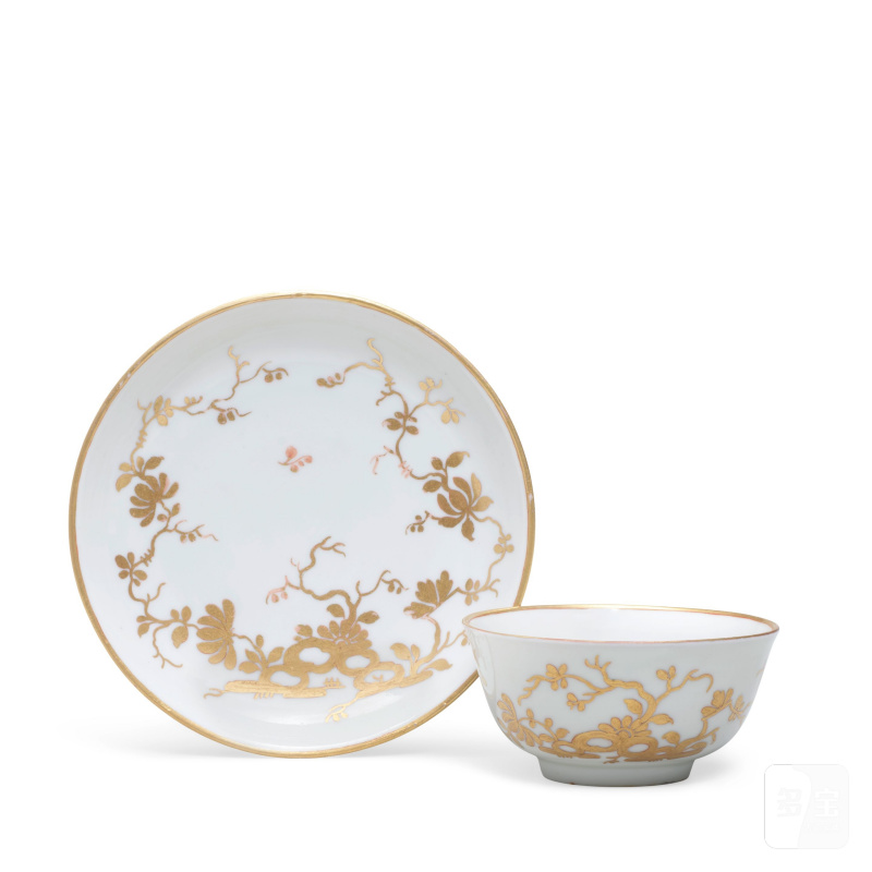 A Cozzi teabowl and saucer, circa 1775
